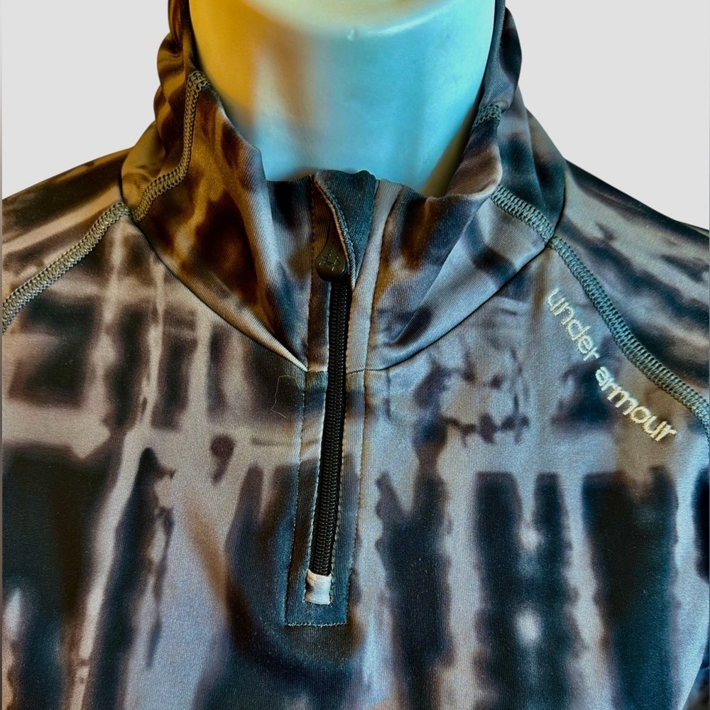 Under Armour 1/4 Zip Size Large Black Gray Tie Dye Print Long Sleeve Activewear - Picture 3 of 12